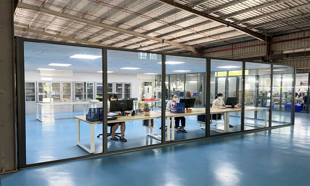 INT PLASTIC COMPANY LIMITED