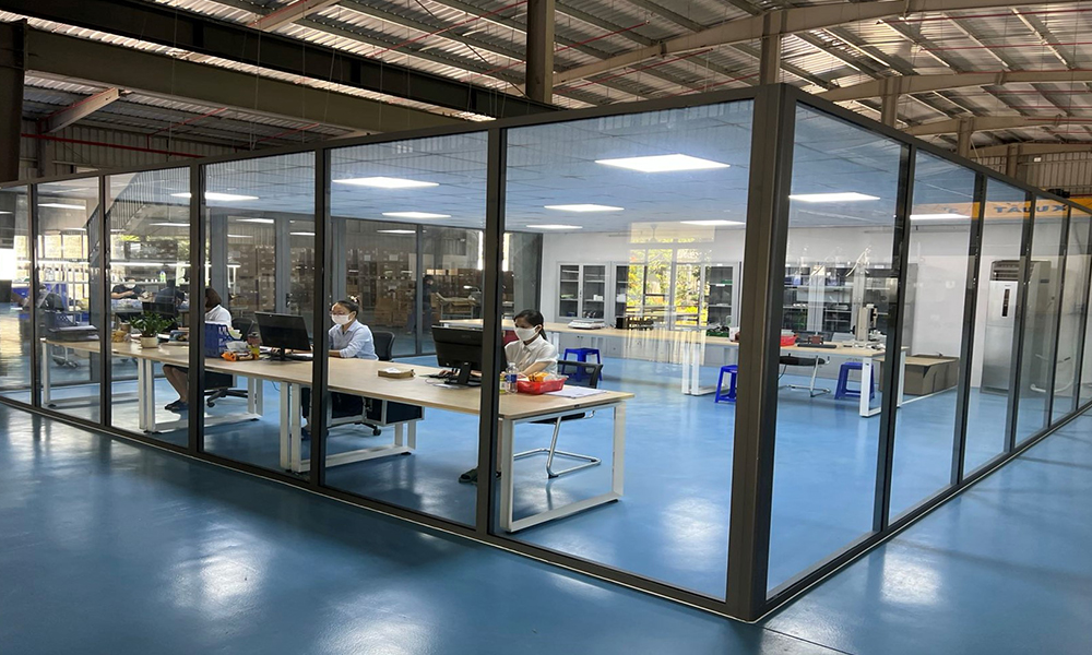 INT PLASTIC COMPANY LIMITED